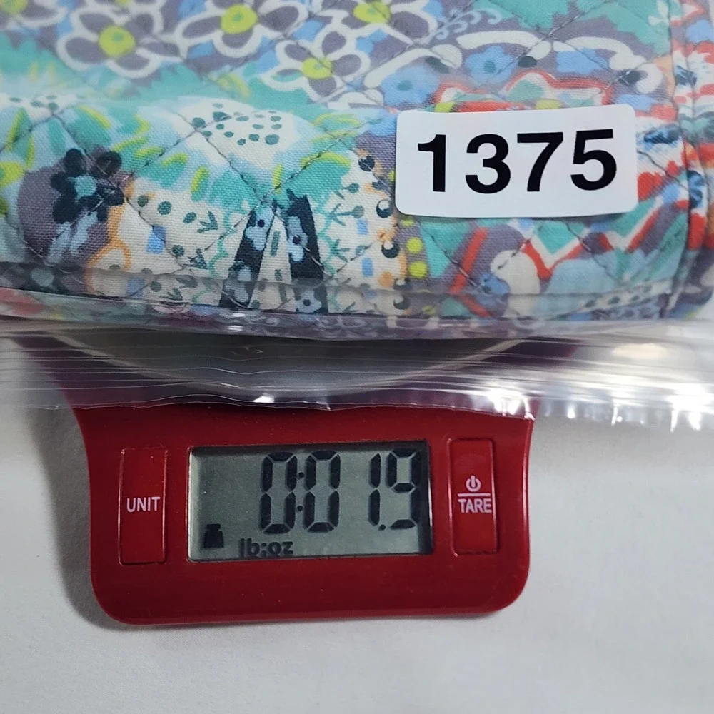 Vera Bradley Citrus Paisley Quilted Zip Case Floral Cotton Makeup Travel Wallet